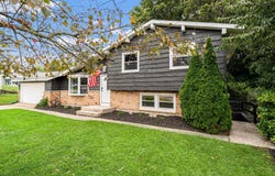 193 Lantern Drive NW, Comstock Park, MI 49321