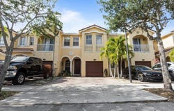 15037 SW 9th Ter, Miami, FL 33194