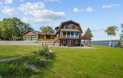 10 Spruce Reach, Gouldsboro, ME 04607