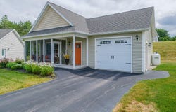 3 E Street, Bridgton, ME 04009