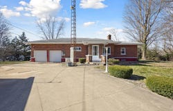140 32nd Street, Allegan, MI 49010