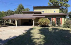 1887 Heritage Park Road, Piggott, AR 72454