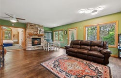 1610 W 63rd Street, Chanhassen, MN 55331