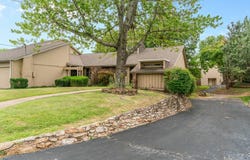 3456 E Catalpa Street, Springfield, MO 65809