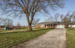 4041 S Farm Road 107, Brookline, MO 65619