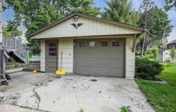 801 W 13th Street, Cedar Falls, IA 50613