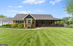 90 N OLD STONEHOUSE ROAD, CARLISLE, PA 17015