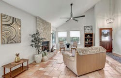 11007 Grapevine LN, Austin, TX 78759