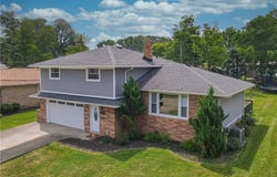 376 CALVIN DRIVE, SEVEN HILLS, OH 44131