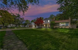 6221 Brighton Drive, North Olmsted, OH 44070