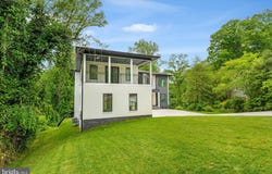 1434 WAGGAMAN CIRCLE, MCLEAN, VA 22101