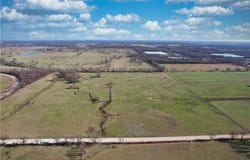 40ac Tucker  RD, Gravette, AR 72736