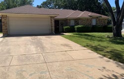603 Ruth Drive, Kennedale, TX 76060