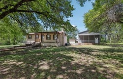 302 S Hwy 82, Locust Grove, OK 74352