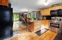 1 Castle View Lane, Belgrade, ME 04917