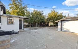3321 Montecito, Fresno, CA 93702
