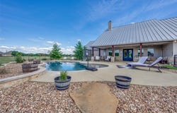 221 Cattle Trail, Tioga, TX 76271