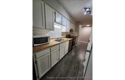 1321 Park Glen Drive unit: 202, Raleigh, NC 27610