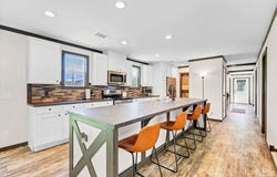 296 Pineland Dr, Frisco City, AL 36445