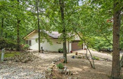 2 Tivisa Lane, Hot Springs Village, AR 71909