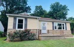 1608 Perryville Road, Cape Girardeau, MO 63701