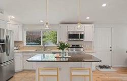 1109 W Yapoah Crater Drive, Sisters, OR 97759