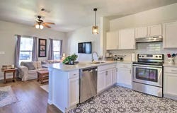 1404 E 3rd St, Georgetown, TX 78626