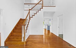 42827 SPINKS FERRY RD, LEESBURG, VA 20176