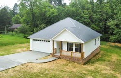 476 NE 2nd Street, Arab, AL 35016