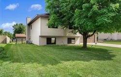 1936 Greenwood Drive, Owatonna, MN 55060