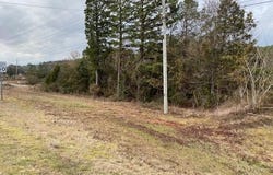 10-4N-17W Fourche Avenue, Perryville, AR 72126