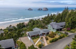 620 Ridgewood Rd, Oceanside, OR 97134