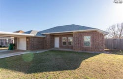 1212 NEWMAN AVENUE, Iowa Park, TX 76367