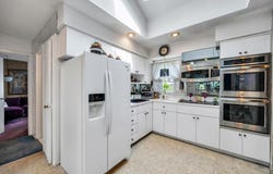 9 Henderson Avenue, Valley Stream, NY 11580