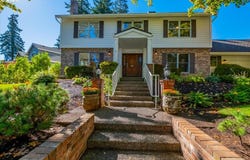 13750 SW HITEON Dr, Beaverton, OR 97008