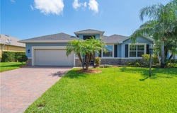582 Gossamer Wing Way, Sebastian, FL 32958