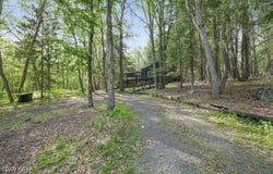 2329 Cramer Court, Bushkill, PA 18324