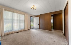 1944 S Park Avenue, Schererville, IN 46375
