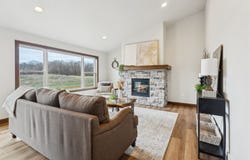 2658 LAWRENCE Lane, NEENAH, WI 54956