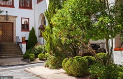 230 STONY RUN Lane, BALTIMORE, MD 21210