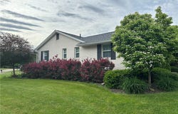 7410 Starcliff Avenue NW, North Canton, OH 44720