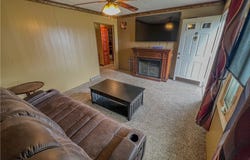 106 N Surry Road, East Liverpool, OH 43920