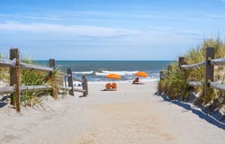 12 Golf Drive, Cape May Court House, NJ 08210