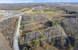 200 Old Phelps Lane, Morehead, KY 40351
