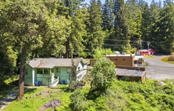 17 Maple Drive, Weott, CA 95571