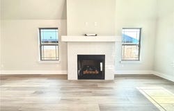 702  W Taylor  ST, Siloam Springs, AR 72761