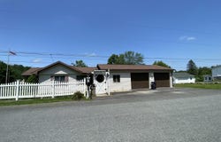 21 Sunrise Boulevard, Jefferson Twp, PA 18436