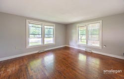 186 N Elm Street, Sparta, MI 49345