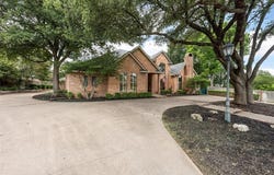 804 Wooded Crest Drive, Woodway, TX 76712