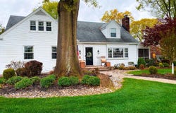 608 E Hendricks Boulevard E, South Plainfield, NJ 07080